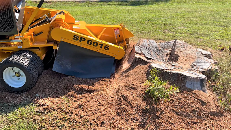SP6016 Series Self-Propelled Stump Cutters