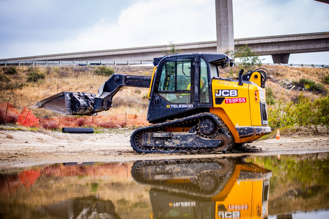 2026 JCB 3TS-8T