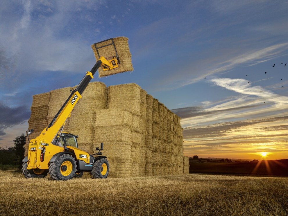 2026 JCB High Back Bale Spike