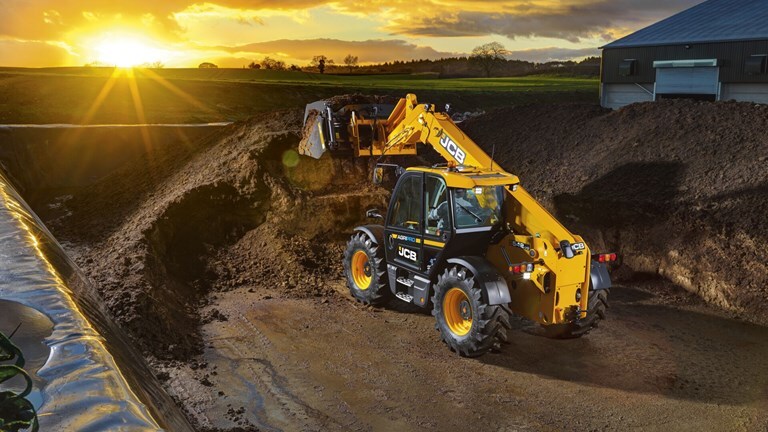 2026 JCB Multi Shovel