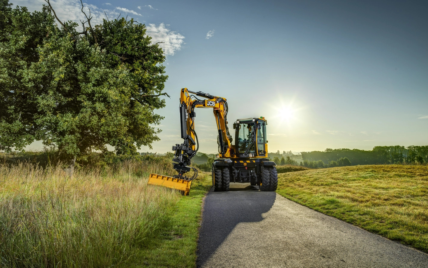 2026 JCB Raptor Tiltrotator