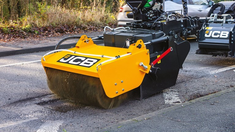 2026 JCB POTHOLE PRO